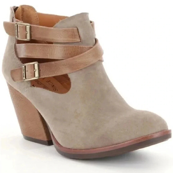 Kork Ease Stina Block Heel Closed Toe Boot Women’s size 8M - Picture 1 of 13